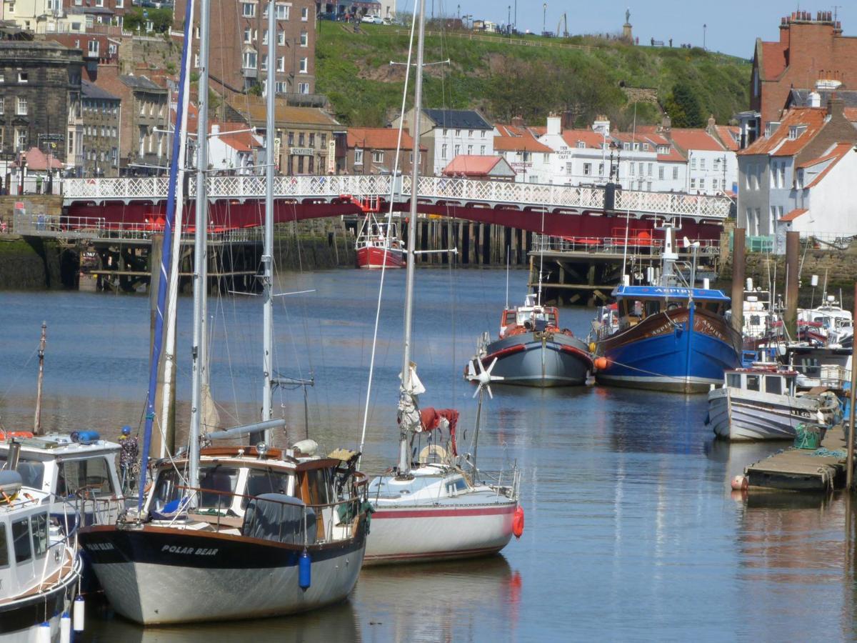 The Old Blacksmith'S Workshop Whitby Buitenkant foto