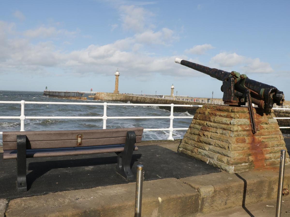The Old Blacksmith'S Workshop Whitby Buitenkant foto